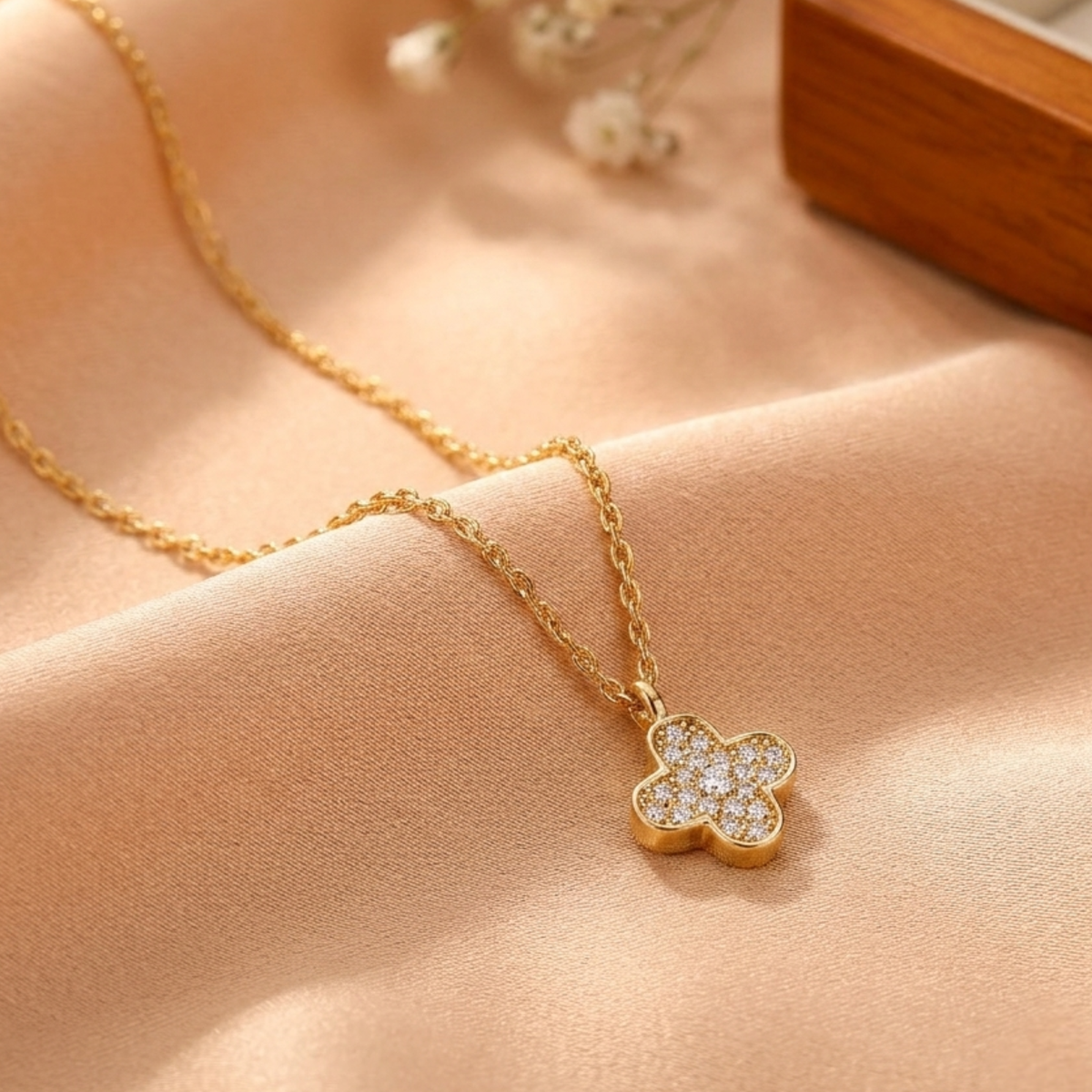 DOOSTI Damen Collier 333/- Gelbgold - Glück