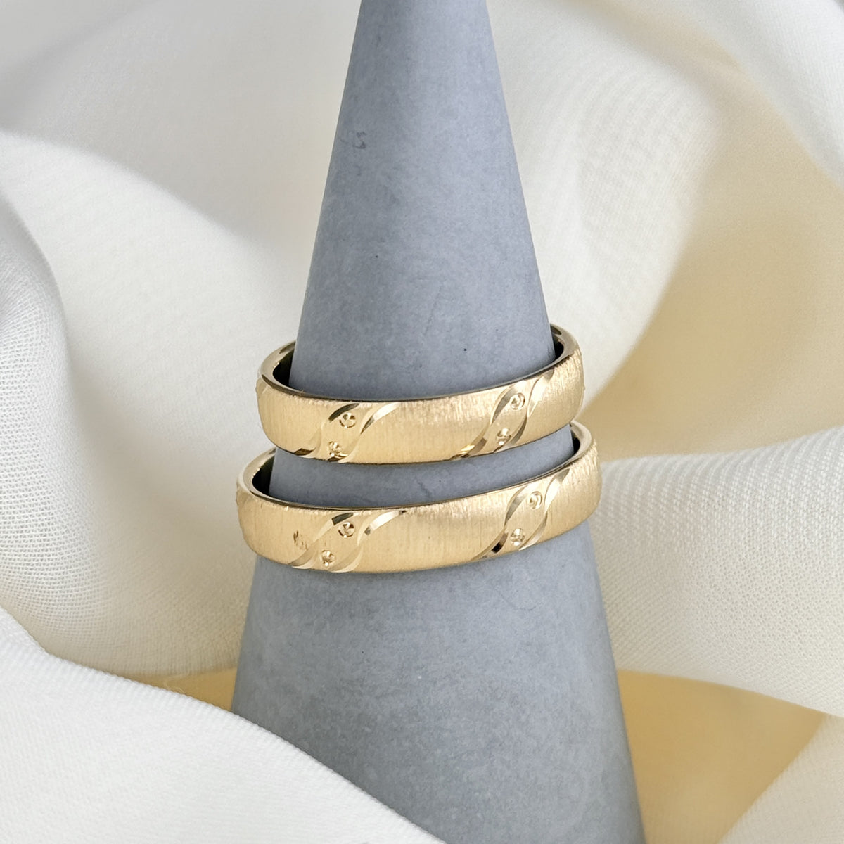 DOOSTI Partnerring / Trauring - ROMANCE YELLOW